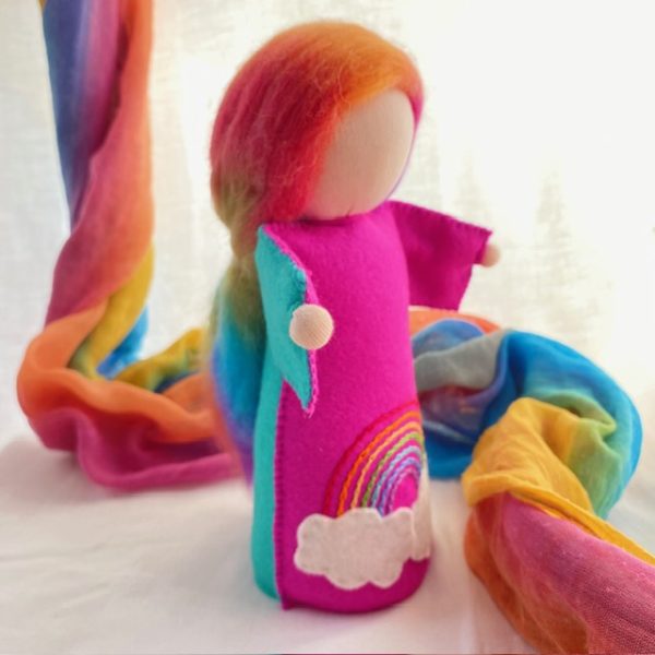 Muñeca Arcoíris